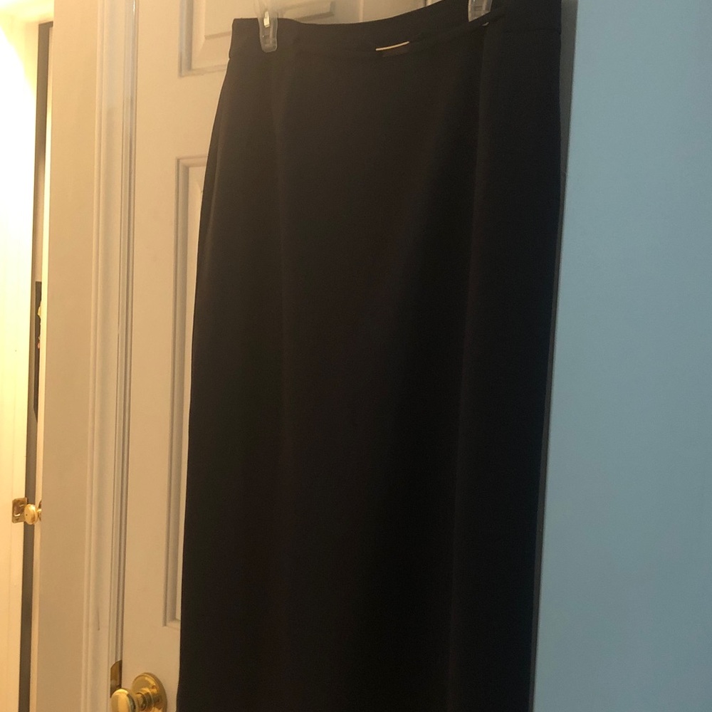 Classic Black Women's Straight Skirt